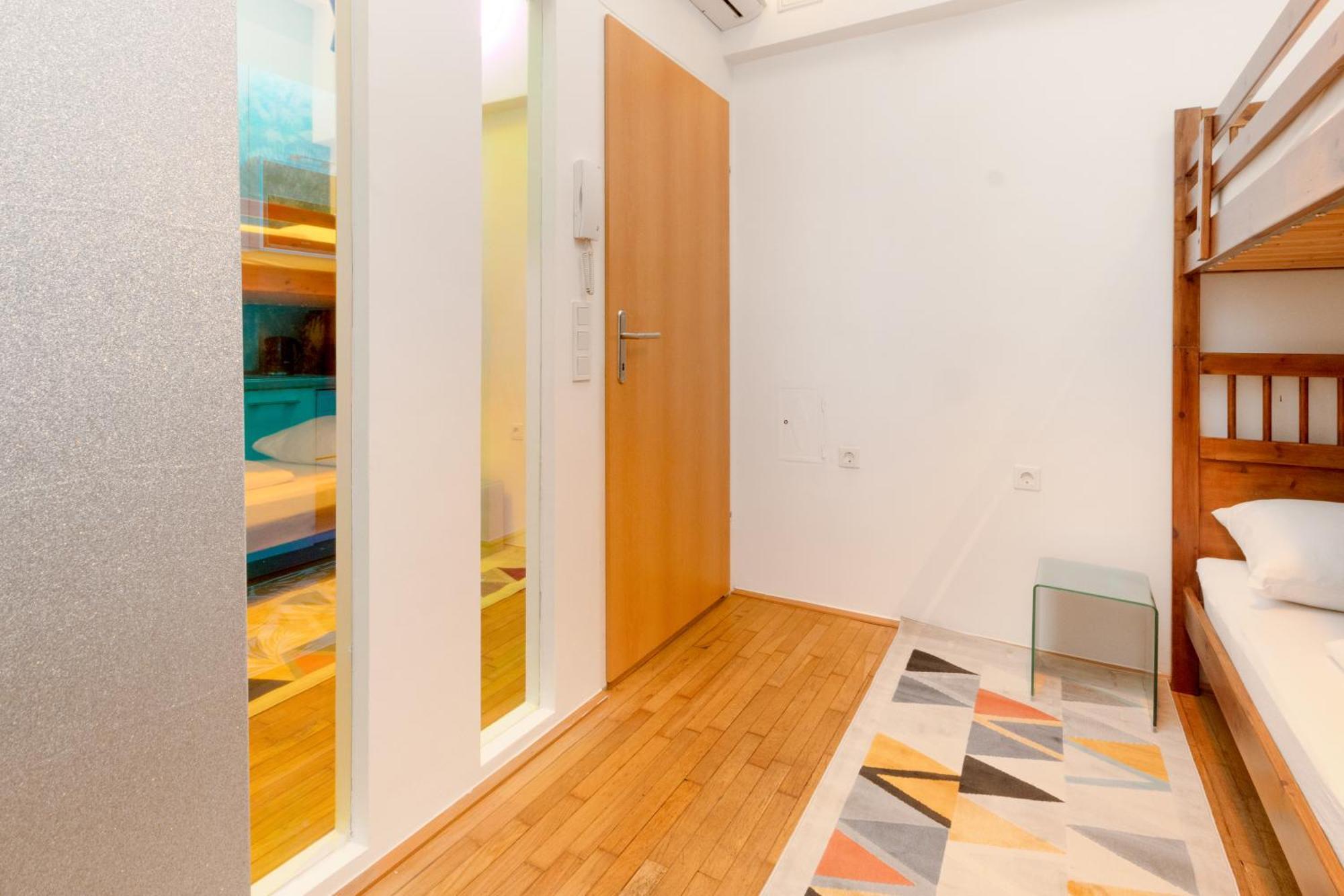 Citycenter - Netflix - Ac - Happystay Вена Экстерьер фото